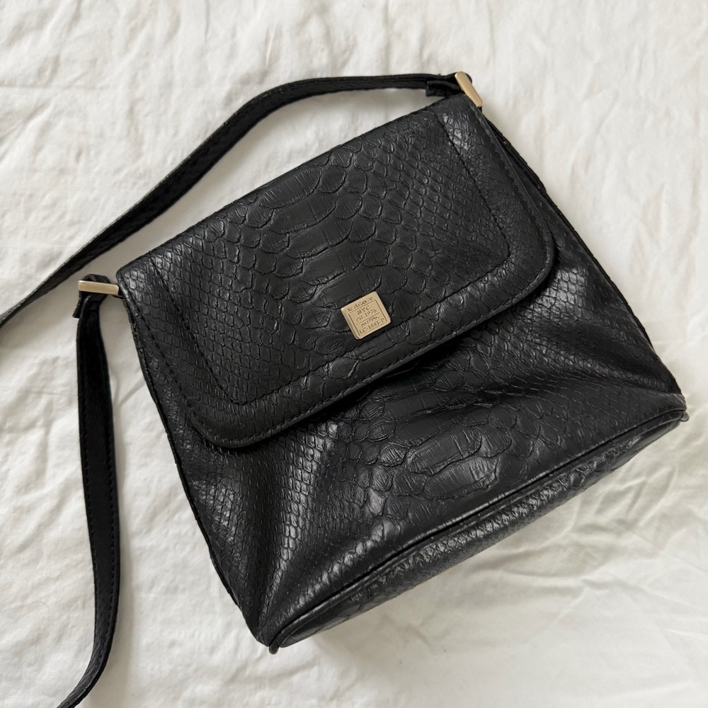 VTG Liz Claiborne Black Snake Embossed Crossbody Bag 90s Minimalist Aesthetic